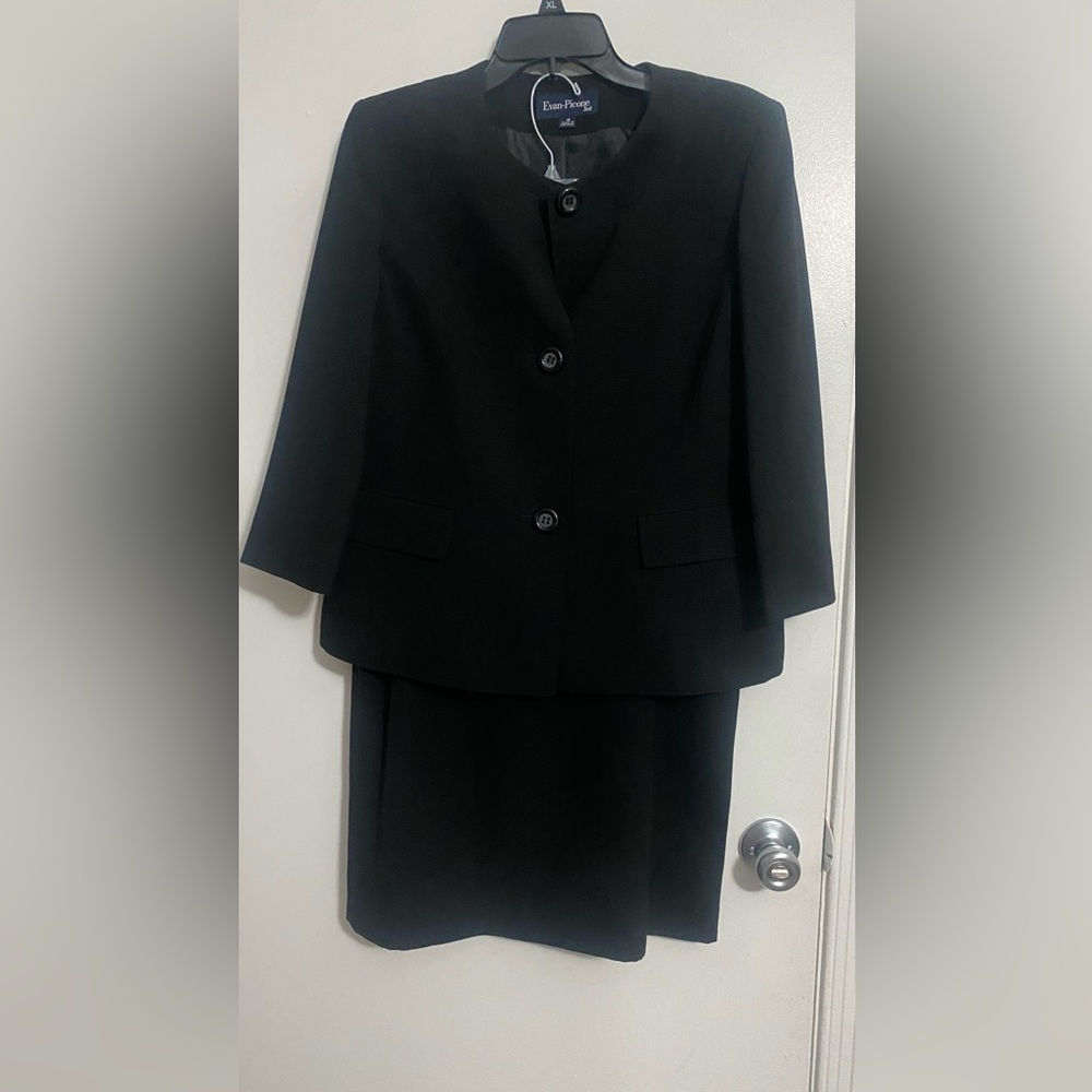 Evan Picone Classic Black Women's Blazer and Skirt Set